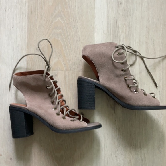 Suede heel sandal boot - Picture 12 of 13